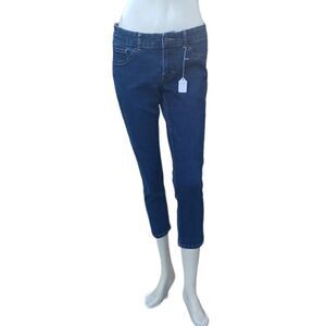 659141..Mossimo Skinny Crop Jeans Size 8, W30"  22"Inseam  7"Rise